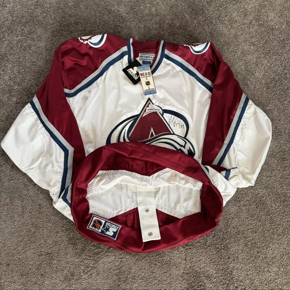 STARTER PATRICK ROY 33 COLORADO AVALANCHE SIGNED JERSEY STARTER LARGE 48 - Picture 6 of 6